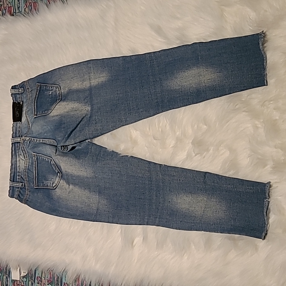Soft Jean's - Picture 4 of 6